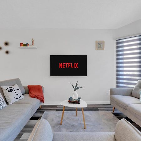 Modernoasis With Ac&Movieroom Close To Downtown15' Banff 60' 卡加利 外观 照片